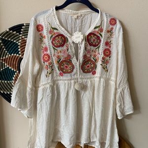 Floral embroidered top